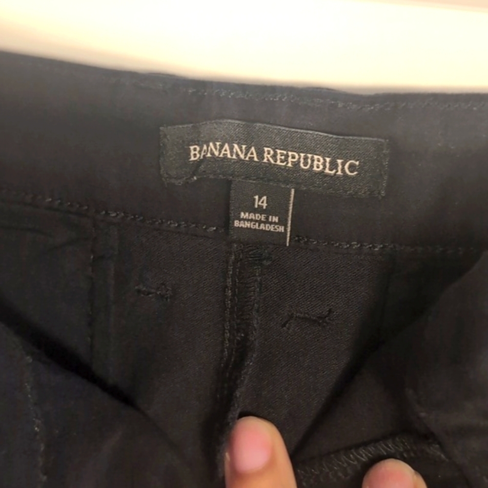 NWT Banana Republic Size 14 Black Chino Shorts | Tailored Work Staple - Picture 6 of 14